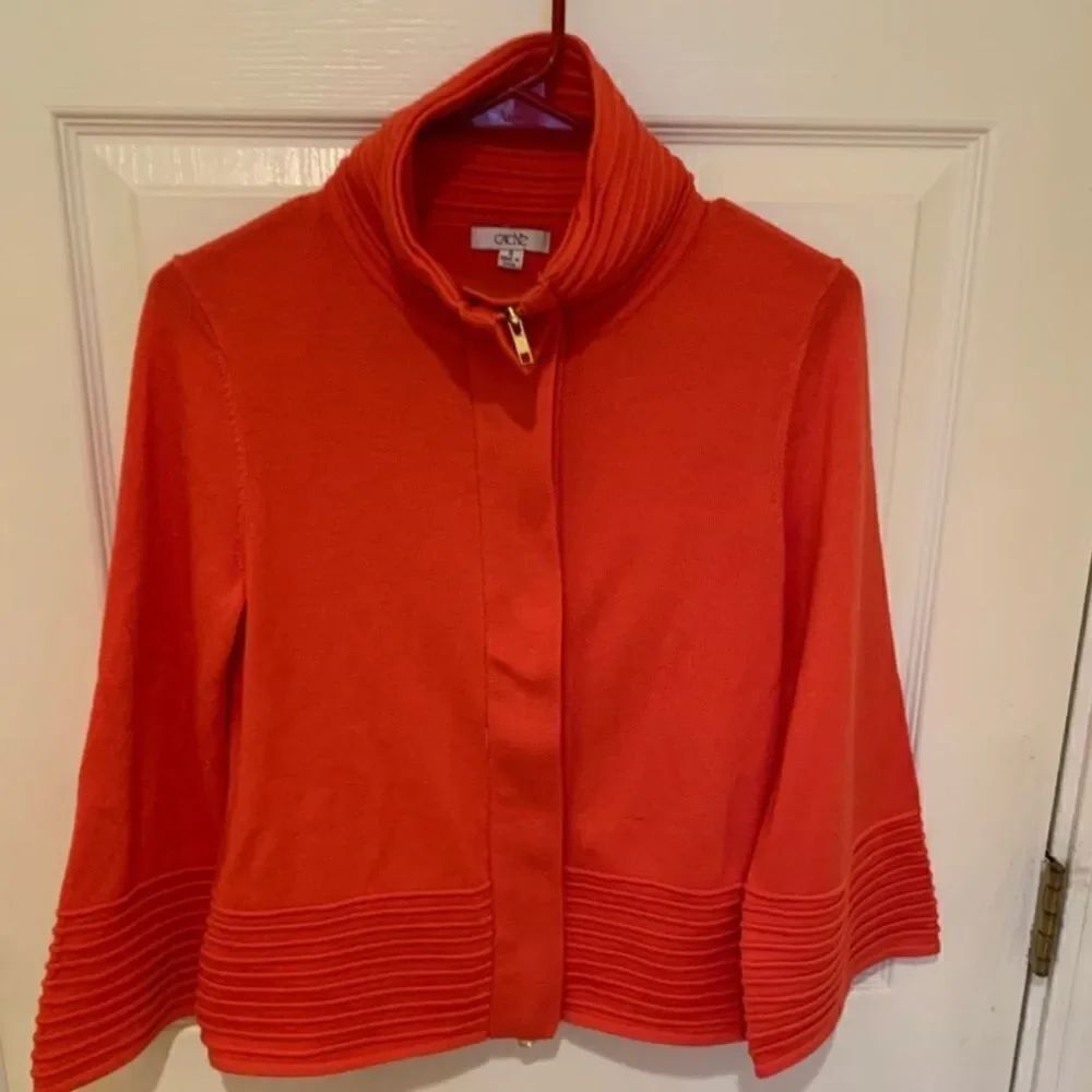 Cache turtleneck jacket 🧥  - Picture 2 of 8